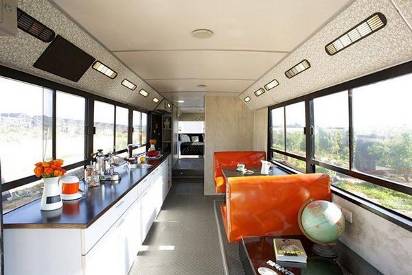 Креативная утилизация транспорта: дизайнерский дом-автобус в Израиле 
