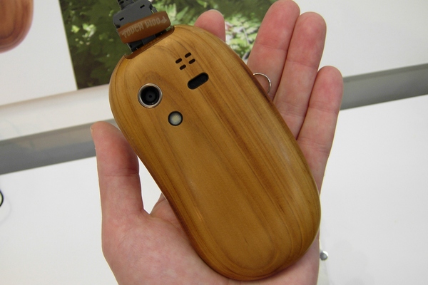 Touch Wood может похвастаться 5-мегапиксельной фотокамерой
