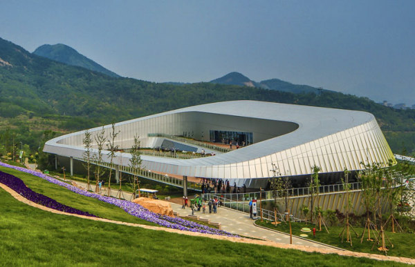 Павильон выставки в Циндао