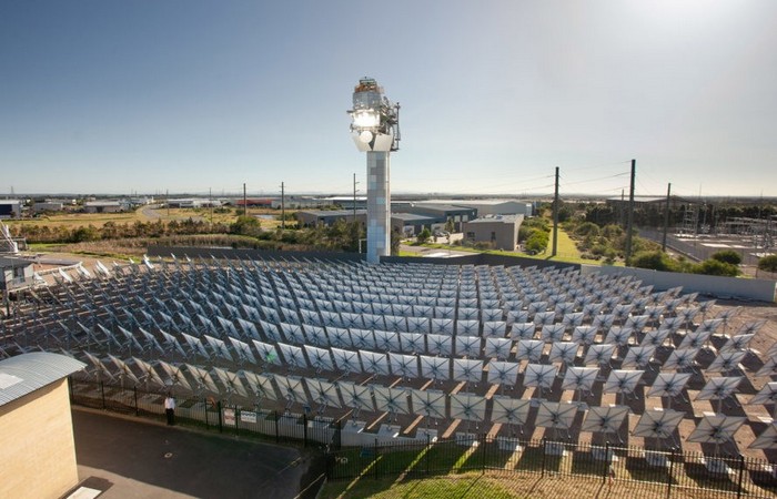 Солнечная электростанция в Австралии.