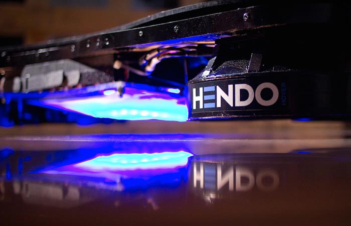 Hendo Hoverboard - скейборд, который летает Hendo Hoverboard - скейборд, который летает