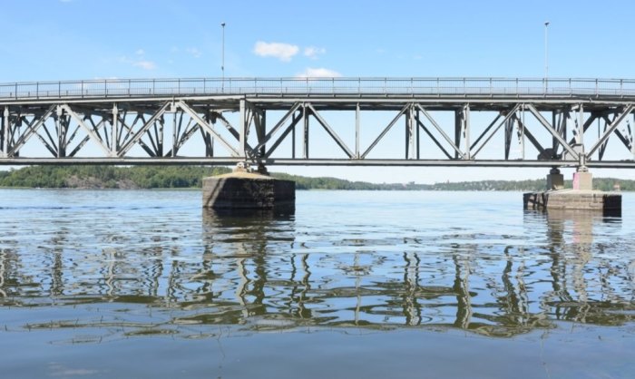 Мост Гамла-Лидингоброн в Стокгольме.