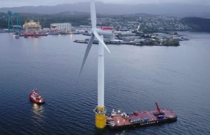 Обслуживание ветряной фермы «Hywind Scotland». Обслуживание ветряной фермы «Hywind Scotland».