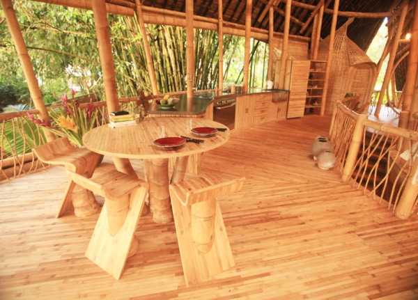 Зелёный туризм в бамбуковом интерьере
