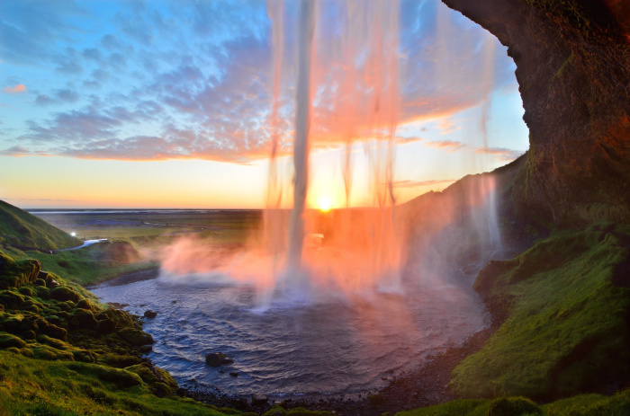 Исландия - страна удивительных пейзажей.