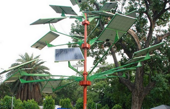 Искусственное дерево Solar Power Tree. 