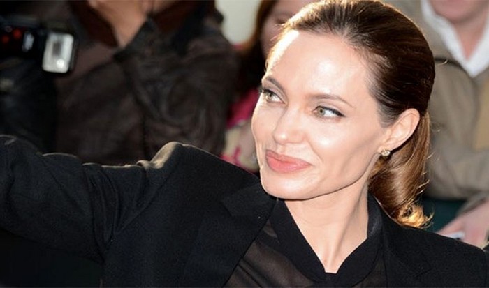  Анджелина Джоли и профилактика рака