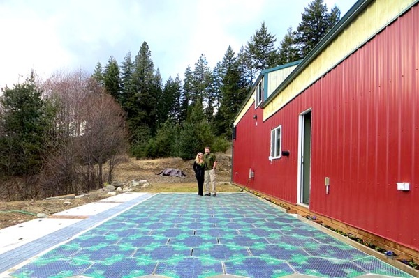 Сверхпрочные солнечные панели Solar Roadways