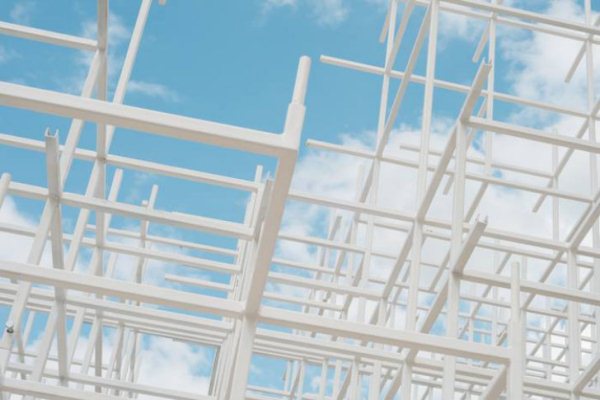 Serpentine Gallery: абсолютно прозрачные стены Serpentine Gallery: абсолютно прозрачные стены