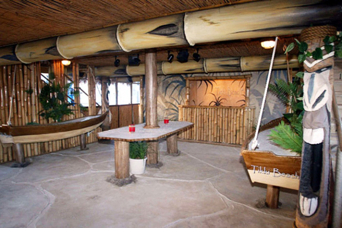 Плавучий отель-курорт Surreal Tikki Beach