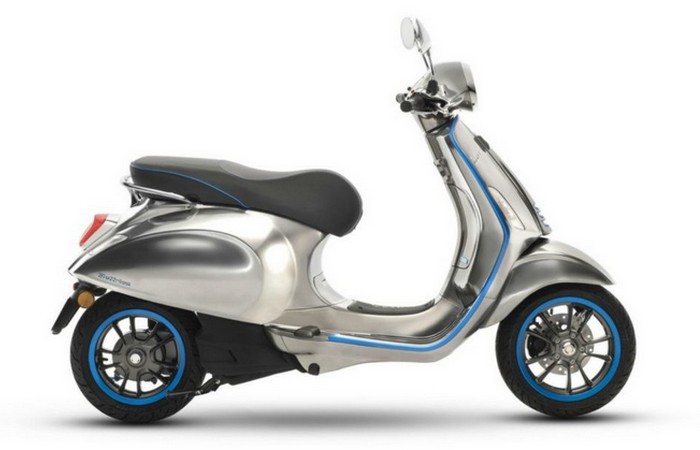 Cкутер Vespa Elettrica.