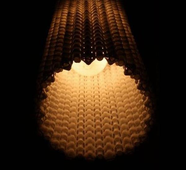 Лампа из клавиатуры от Нолана Хербата