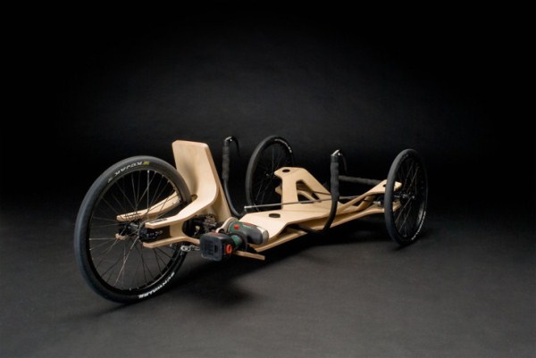Трицикл Rennholz - ещё один вариант экологичного транспортного средства